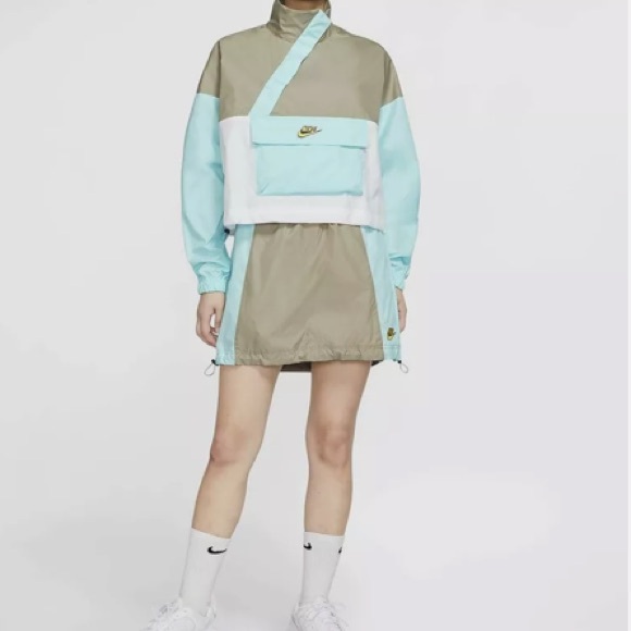 NWT Nike Sportswear Icon Clash Woven Anorak Wind Crop Jacket - Picture 4 of 14